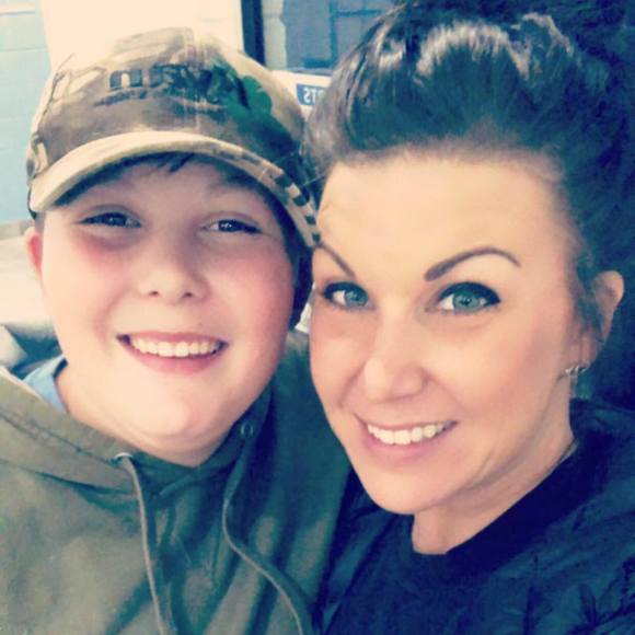 Meet your Posher, Jessica - Picture 1 of 1